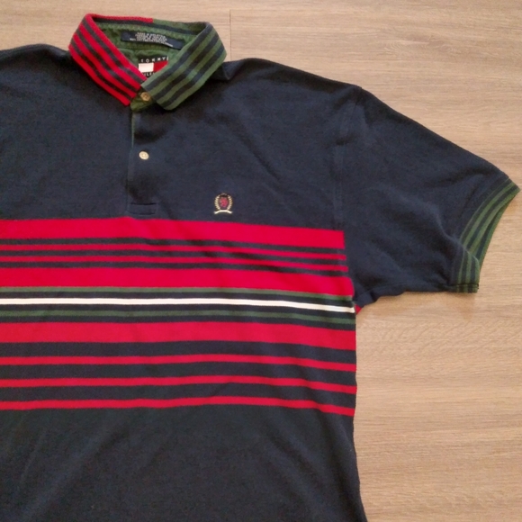 Vintage Tommy Hilfiger shirt - Picture 5 of 5